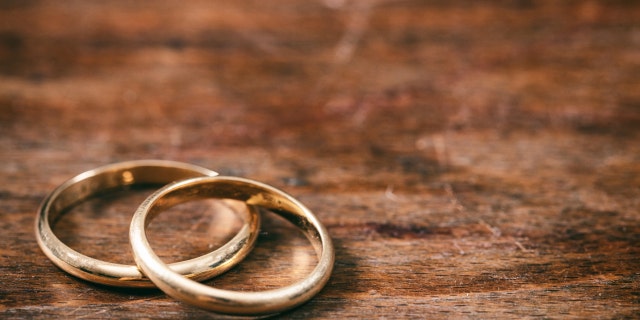 A woman who lost her wedding band in Chicago in 1973 got it back this week. (iStock)