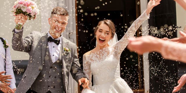 New Year, new drama: Grief-stricken woman wonders if she can 'sneak out' of a friend's father-daughter dance Quietly leaving during an emotional time at someone else's wedding is perfectly fine, an array of Reddit users told "Wakalakatime" a few days ago. Wrote one person, "The bride and groom not only likely won't mind but won't even notice."