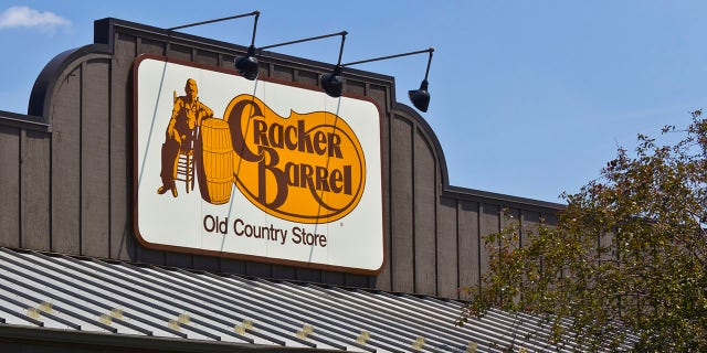 Storefront of Cracker Barrel Old Country Store (iStock)