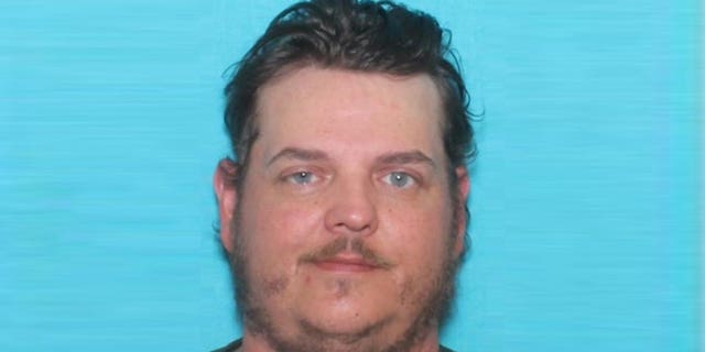William Robert Ice, 38, of Jackson Center, Pennsylvania, died from an apparent self-inflicted gunshot wound after fleeing from authorities. (Courtesy Pennsylvania State Police)