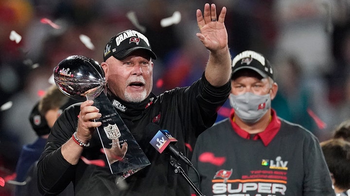 Former NFL players on who will win Super Bowl LV
