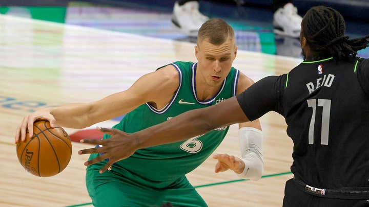 Fox News Flash top headlines for February 8