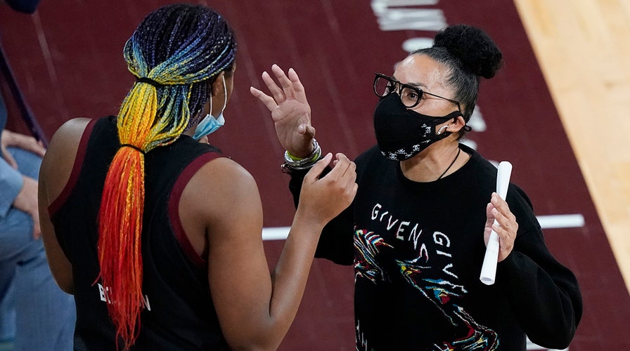 Fox News Flash top headlines for February 8