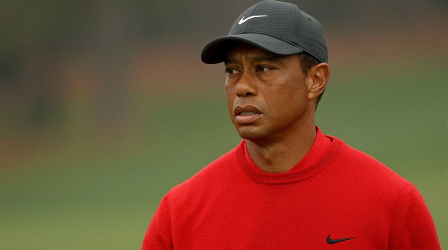 Tiger Woods not removed from wrecked car with jaws of life: official