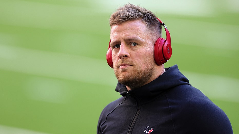 J.J. Watt Is Fired up for the Cardinals' Training Camp After a $2 Insult