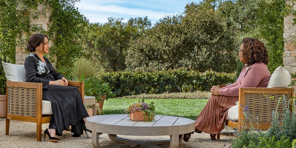 Organization says sharing Oprah interview memes is 'digital blackface' - Vimarsana News