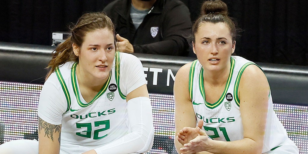 Oregon S Sedona Prince Fires Back At Ncaa With Video Of Women S Tournament Weight Room Fox News