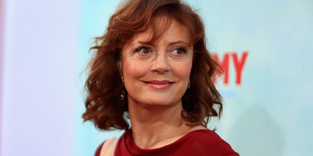 Susan Sarandon says she's open to dating 'someone who's been vaccinated' for coronavirus - Vimarsana News