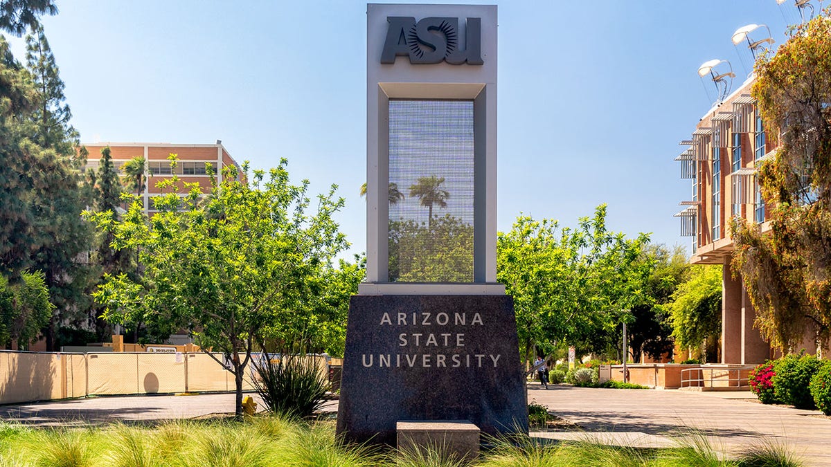TEMPE, AZ/USA - APRIL 10, 2019: Entrance sign to the campus of Arizona State University.