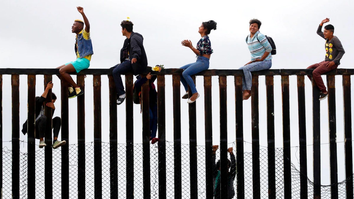 Central American migrant border wall