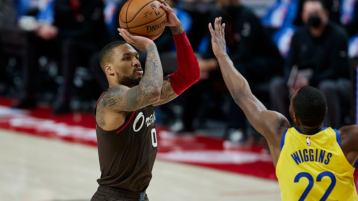 Carmelo Anthony on Damian Lillard: 'He's the top guy I've played