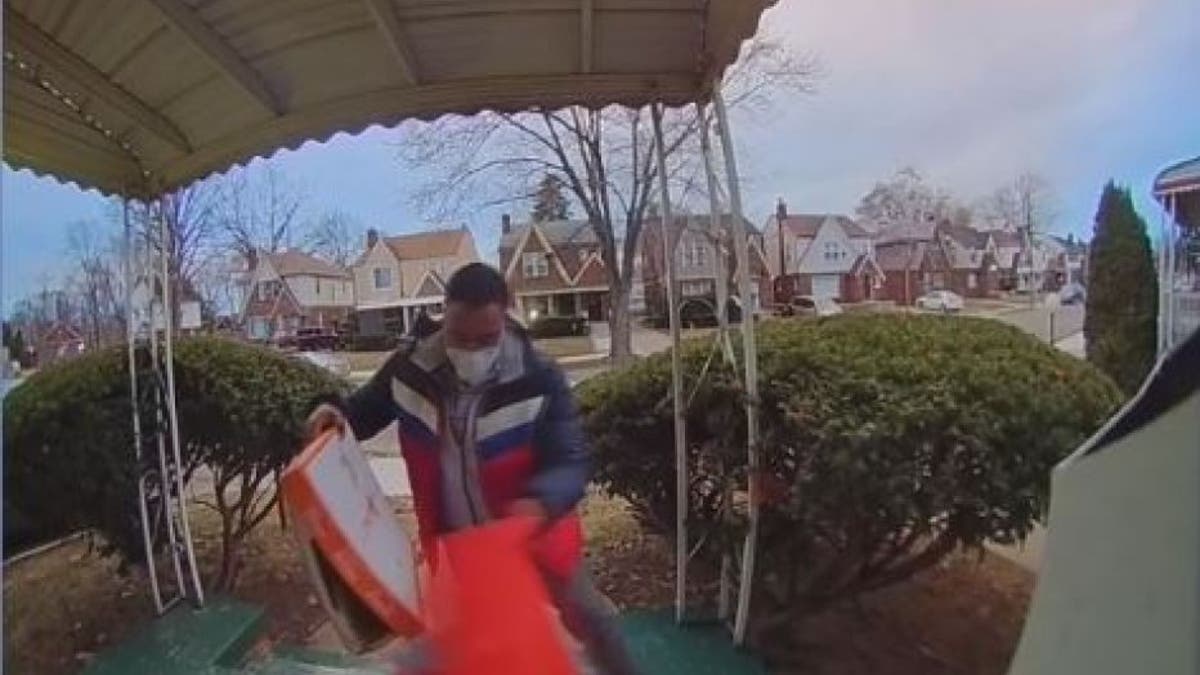 A Detroit man’s dinner was spoiled when the DoorDash driver who was delivering his pizza dropped it out of the box and onto his home’s front porch.