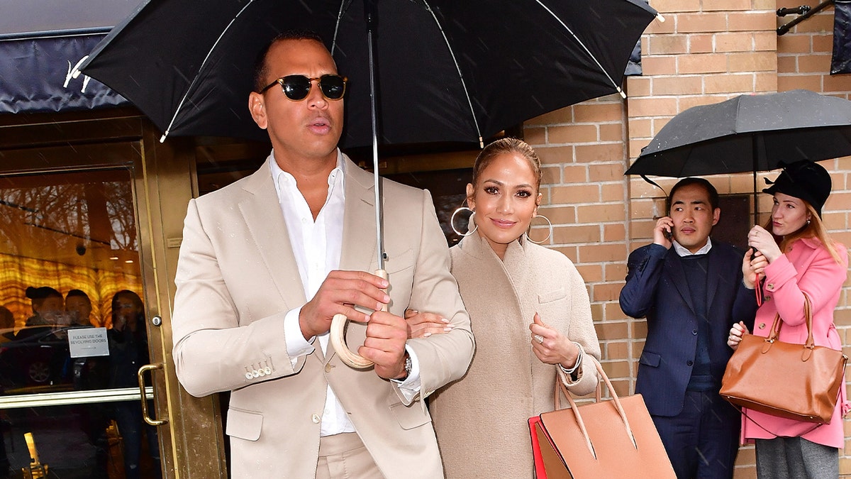 Jennifer Lopez allegedly engaged in email correspondence with Ben Affleck while she was in the Caribbean filming 'Shotgun Wedding' -- the same time Alex Rodriguez jetted down the Dominican Republic to save his relationship with the singer-actress.