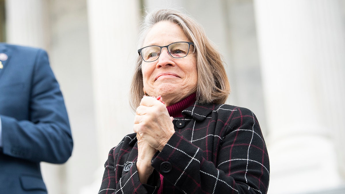 Rep. Mariannette Miller-Meeks