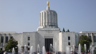 Antifa 'armed' rioters descend on Oregon State Capitol