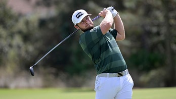 Golf returns to Bay Hill and to some semblance of cheers