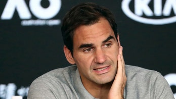 Federer out of Miami Open; will train to 'work his way back'
