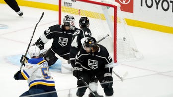 Blues rally for 3-2 win over Kings on Hoffman's goal in OT