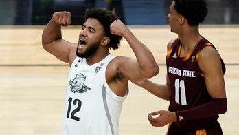 Top-seeded Oregon knocks out ASU, advances to Pac-12 semis