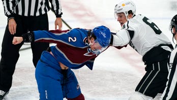 Grubauer notches 4th shutout, Avalanche beat Kings 2-0
