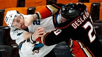 Dubnyk makes 34 saves in Sharks' 6-0 win over Ducks