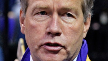 Oregon State president out for handling of cases at LSU