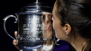 Gasparyan retires in final, Kasatkina wins in St. Petersburg