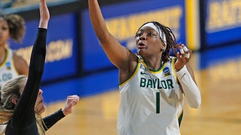 Reigning women's champ Baylor in 12th consecutive Sweet 16