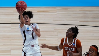 South Carolina drubs Texas 62-34 to reach Final Four