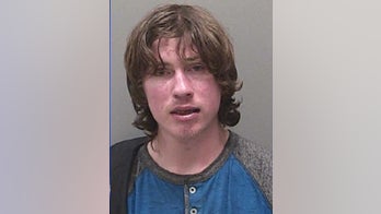 Oregon man pulls down mask in grocery store, kisses stranger's baby on lips: Police