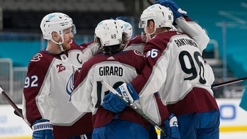 Rantanen scores twice as Avalanche blank Sharks 4-0