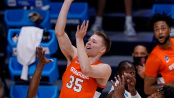 Boeheim pours in 30, No. 11 seed Orange rout Aztecs 78-62