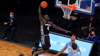 Ewing, Georgetown take Big East, NCAA bid with stunning rout