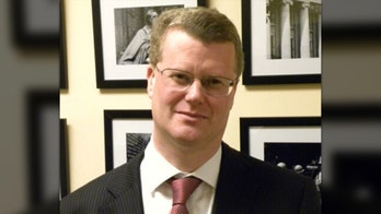 Former top State Dept investigator says COVID-19 outbreak may have resulted from bioweapons research accident