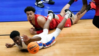 Boise State edges SMU 85-84 in NIT opener