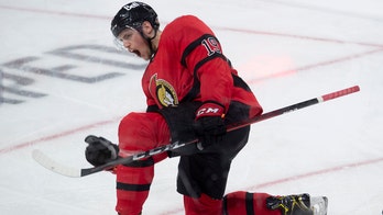 Batherson scores twice in 53 seconds, Sens beat Maple Leafs