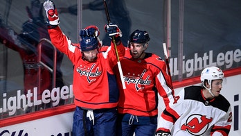 Ovechkin, Kuznetsov lead the way as Capitals beat Devils 4-3