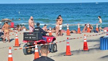 Florida dockside restaurant's deck gives way, injuring 2 people