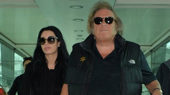 ‘American Pie’ singer Don McLean, 75, gets candid on dating Paris Dylan, 27: ‘I’m crazy for her’