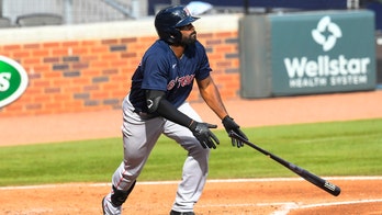 Bradley agrees to $24M, 2-year deal with Brewers