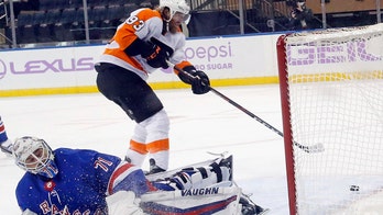 Voracek scores in OT to give Flyers 5-4 win over Rangers