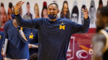No. 2 Michigan begins tough finish with trip to No. 4 Illini