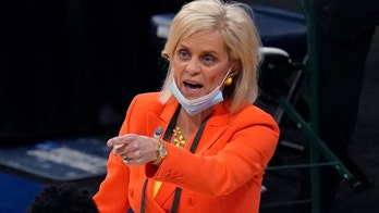 Trey Gowdy goes one-on-one with women's basketball legend Kim Mulkey