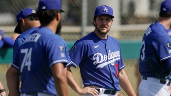 Alderson: Mets weren't 'naive' in pursuit of Trevor Bauer