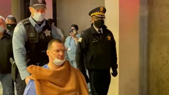 Chicago man, 18, killed after shooting police officer, security worker, investigators say