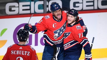 Ovechkin scores goal 718 to pass Esposito; Capitals snap Islanders win streak