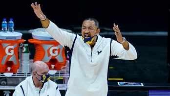 Michigan's Juwan Howard ejected as tempers flare during Big Ten tournament vs. Maryland