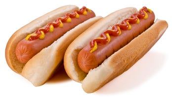 Woman says secret admirer sent her two hot dogs as a gift: 'I will always love you'