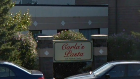 Worker at Connecticut pasta factory gets arm caught in machine, sustains 'serious injuries'