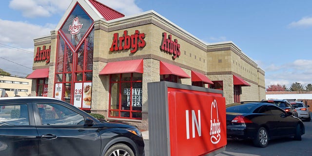 Arby’s manager admits to having urinated in milkshake mixture “at least twice”
